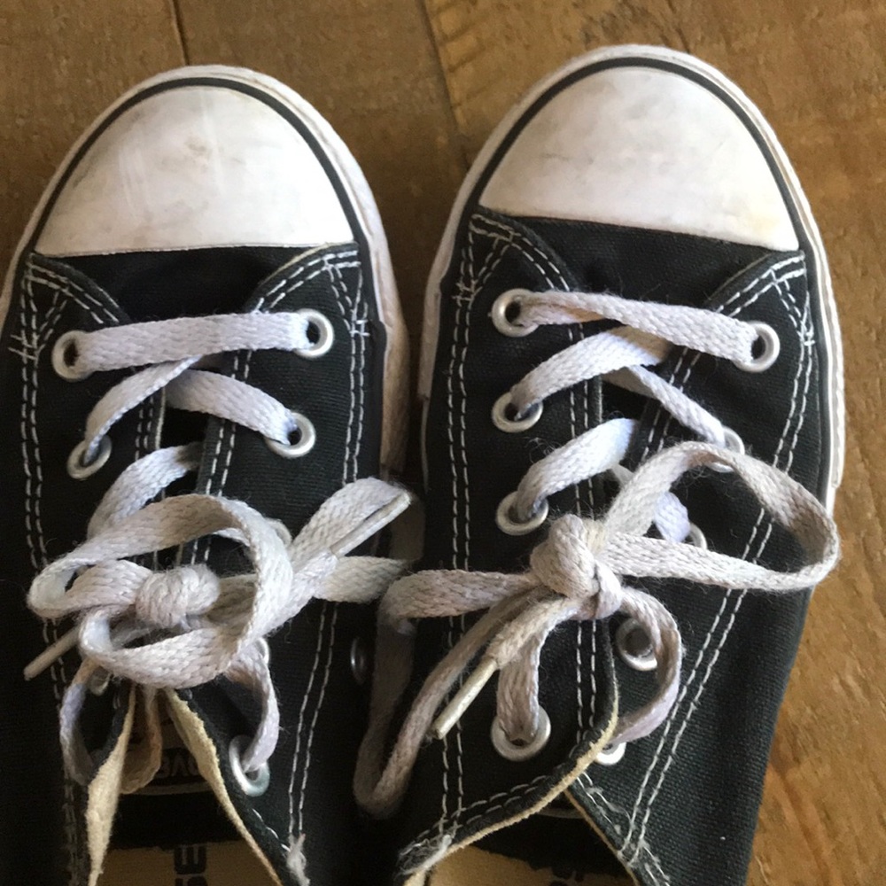 Converse - Picture 3 of 4